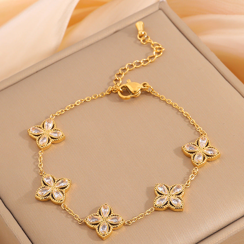 Wholesale Diamond, pearl and zircon bracelet, light luxury and high-end jewelry